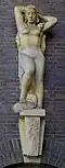 Große weibliche Figur mit Fisch von Hans Wagner