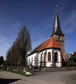 Blick auf den Chor von der Kirchstraße aus