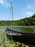 Mittelalterliches slawisches Boot - Rekonstruktion