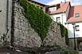 Mauerabschnitt Am Graben (rechts Rest vom Kirchtor)