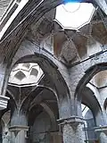 Nicht-radiales Rippengewölbe in der Freitagsmoschee von Isfahan