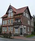 Wohn- und Geschäftshaus