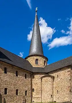 Mittelturm