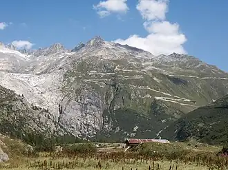 Klein Furkahorn in Bildmitte