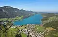 Fuschlsee mit dem Ort Fuschl im Vordergrund