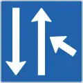 Ineinanderführen Zufahrtsstraße mit der rechten Spur