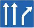 Rechte Spur zweigt ab