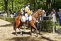Die drittplatzierte Stute Dishina mit Jockey Maxim Pecheur beim Verlassen des Führrings