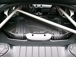 718 GT4 RS (Motorraum mit Weissach-Paket)