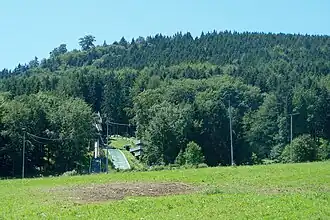Der Nordhang des Datenberges mit Schanzenanlage