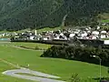 Galtür mit Lawinenschutzbauten und Alpinarium