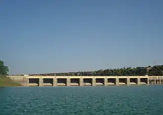 Blick auf die Gandhi-Sagar-Talsperre