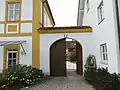 Durchgang Kirche und Deutschordenshaus 4