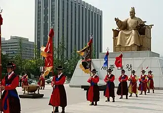 Statue von König Sejong auf dem Gwanghwamun-Platz in Seoul