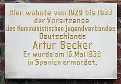 Gedenktafel am Haus, Dingelstädter Straße 48a, in Berlin-Alt-Hohenschönhausen