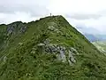 Der Südgrat mit Blick zum Gipfelkreuz