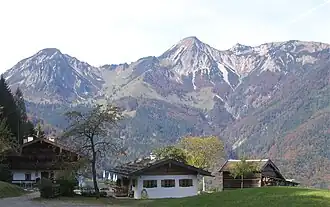 Geigelstein von Osten, links der Breitenstein