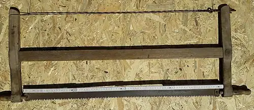 Gestellsäge mit 800 mm Schittersägeblatt