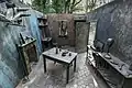 Objekt 42: Chambre N° 13 de l'Hotel Carcasonne. Bronze (1998)