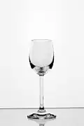 Likörglas mit Stiel
