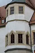 Renaissancefenster am Schalenturm „Flasche“