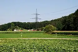 Die Trassen der Gas- und Ölpipelines liegen im Gleinztal bei Unterbergla parallel