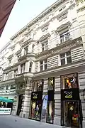 Wohn- und Geschäftshaus