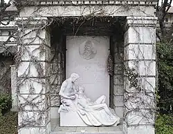 Grabplastik für Henry Dunant