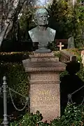 Grabstele auf dem Alten Sankt-Matthäus-Kirchhof in Berlin-Schöneberg