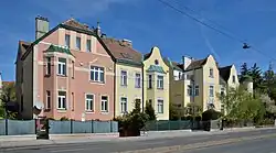 Die Häuser Graf-Seilern-Gasse 20-14 (v.&nbsp;l.&nbsp;n.&nbsp;r.)