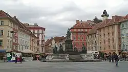 Sockel des Erzherzog-Johann-Denkmals in Graz