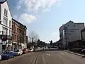 Blick aus Vaals (Niederlande) auf den Beginn der B 1 an der deutsch-niederländischen Grenze (hinten links die inzwischen abgerissene ehemalige Grenzstation)