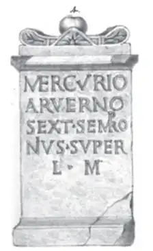 Votivstein zu Ehren des Mercurius Arvernus, gefunden mit den Gripswalder Matronensteinen (Mercurius-Stein VI)