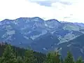 Von links: Steilner Joch, Unterberger Joch, Großer Traithen, Kleiner Traithen, Sudelfeld; fotografiert vom Großen Riesenkopf, also von Norden.