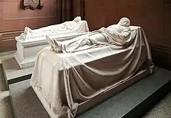 Grabmal für Friedrich und seine Gemahlin von Hermann Volz in der fürstlichen Grabkapelle in Karlsruhe
