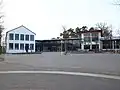 Grundschule mit Bücherei