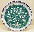 Teller aus Iznik (Türkei), Keramik, 1585, Museu Calouste Gulbenkian, Lissabon