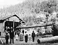 Bergstation der Material­sei­lbahn in Gournósovo