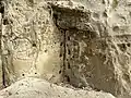 Ecke mit Balkenlöchern