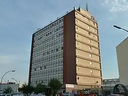 Hühnerhochhaus