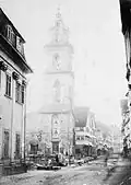 Hafenmarkt mit Brunnen und Hafenmarktturm vor 1900