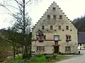 Frontansicht des Haupthauses