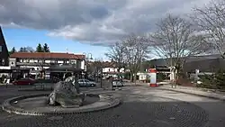 Der Paul-Lincke-Platz im Ortszentrum