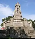Frontalansicht des Bismarck-Denkmals