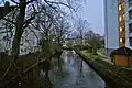 Der Leinpfadkanal von der Blumenstraßenbrücke gesehen