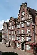 v.l.: Hütten&nbsp;100, Peterstraße&nbsp;36, Peterstraße&nbsp;34