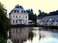 Speichersee, im Hintergrund: Villa Reusch „Auf dem Hammer“.
