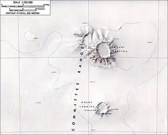 Topographische Karte von Mount Cumming (unten) und Mount Hampton