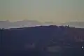 Blick von Breitenfeld über die Küssaburg auf die Glarner Alpen mit Hausstock, Ruchi, Ortstock, Muttenstock und Selbstsanft