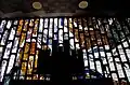 Westseite mit Orgel und Fensterfront